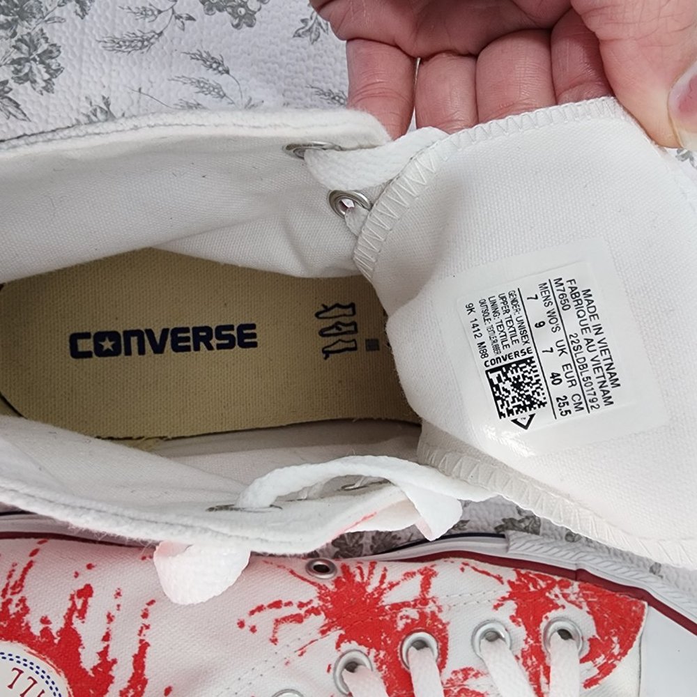 Custom Painted Zombie Hunter/Splatter Hi-Top Converse All-Stars Unisex W9/M7 - Picture 10 of 12